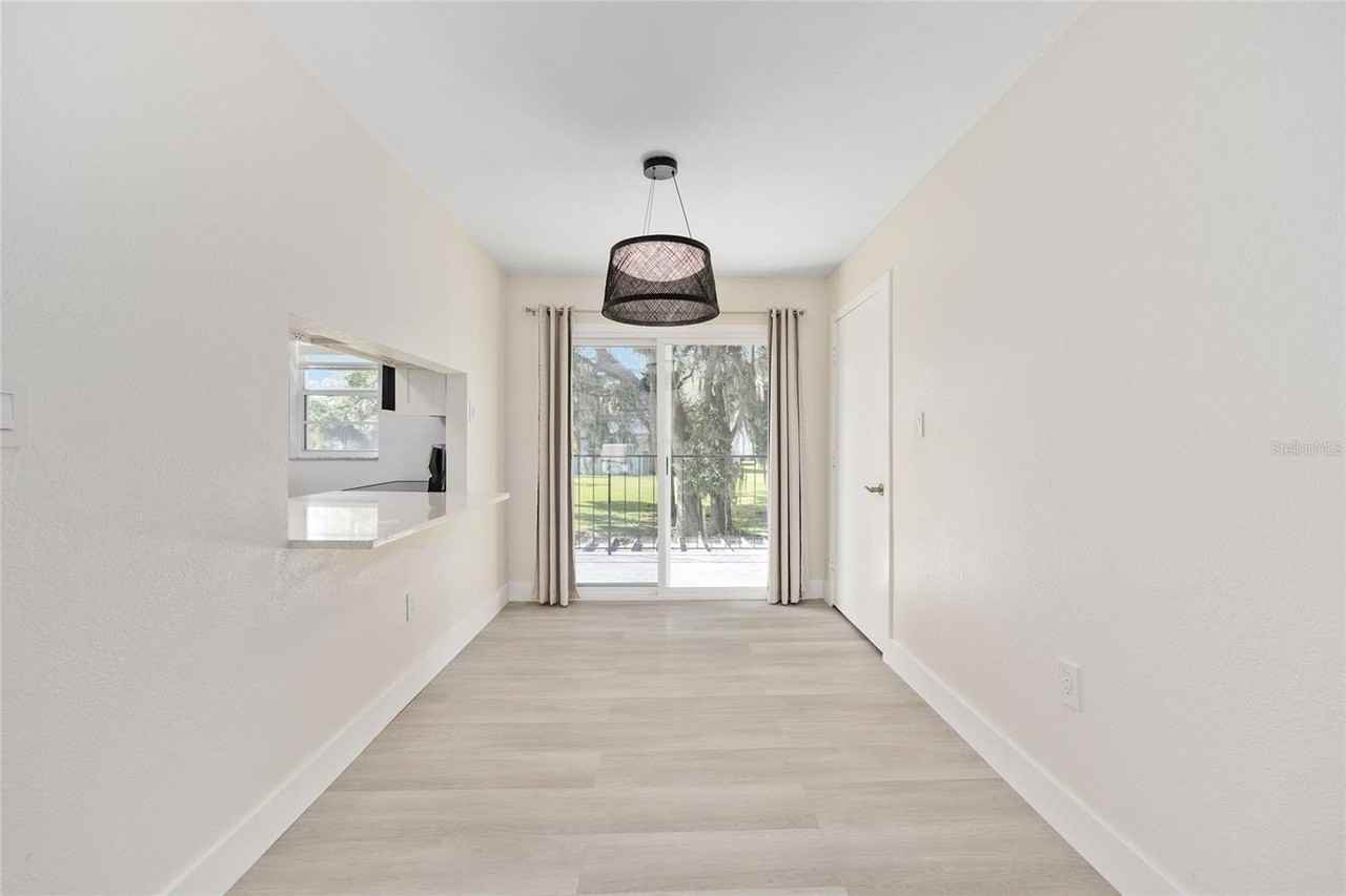 1538 Southeast 25th Loop #F - Photo 7 of 18