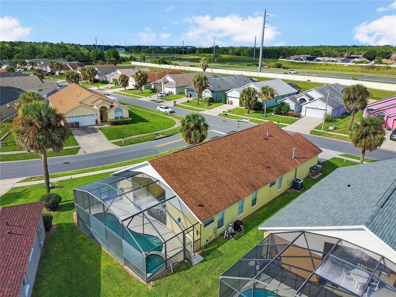 2512 Oneida Loop - Photo 5 of 29