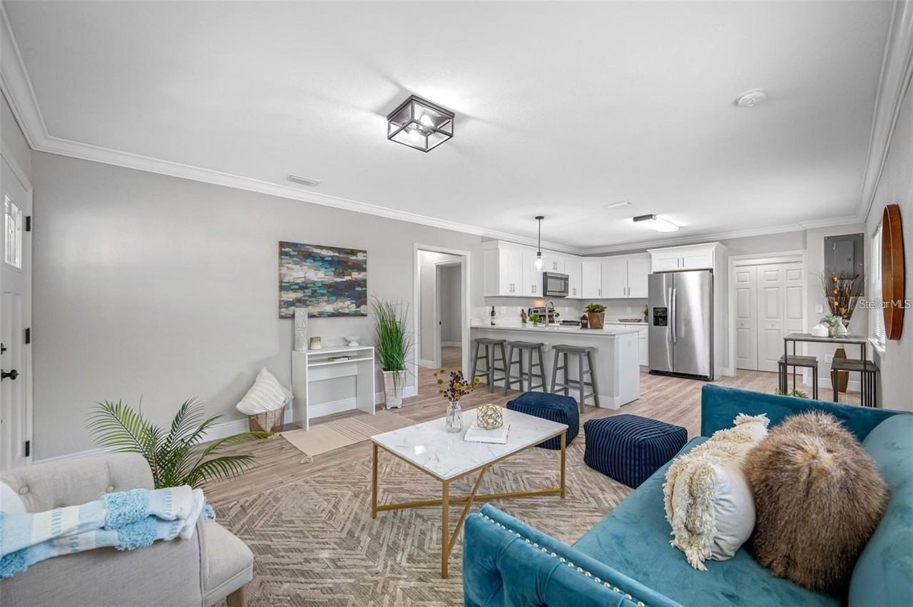 1901 East New Orleans Avenue - Photo 6 of 26