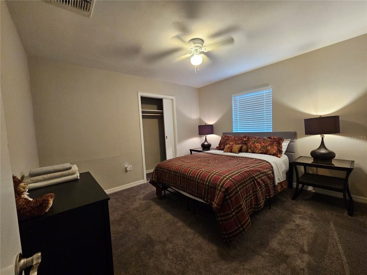 2117 Ivey Ln - Photo 6 of 10