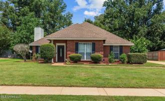 128 Hunters Row - Photo 1 of 1