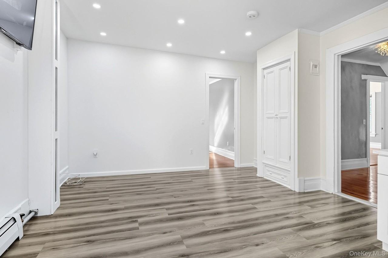 165 Park Ave #2ndFL - Photo 4 of 20