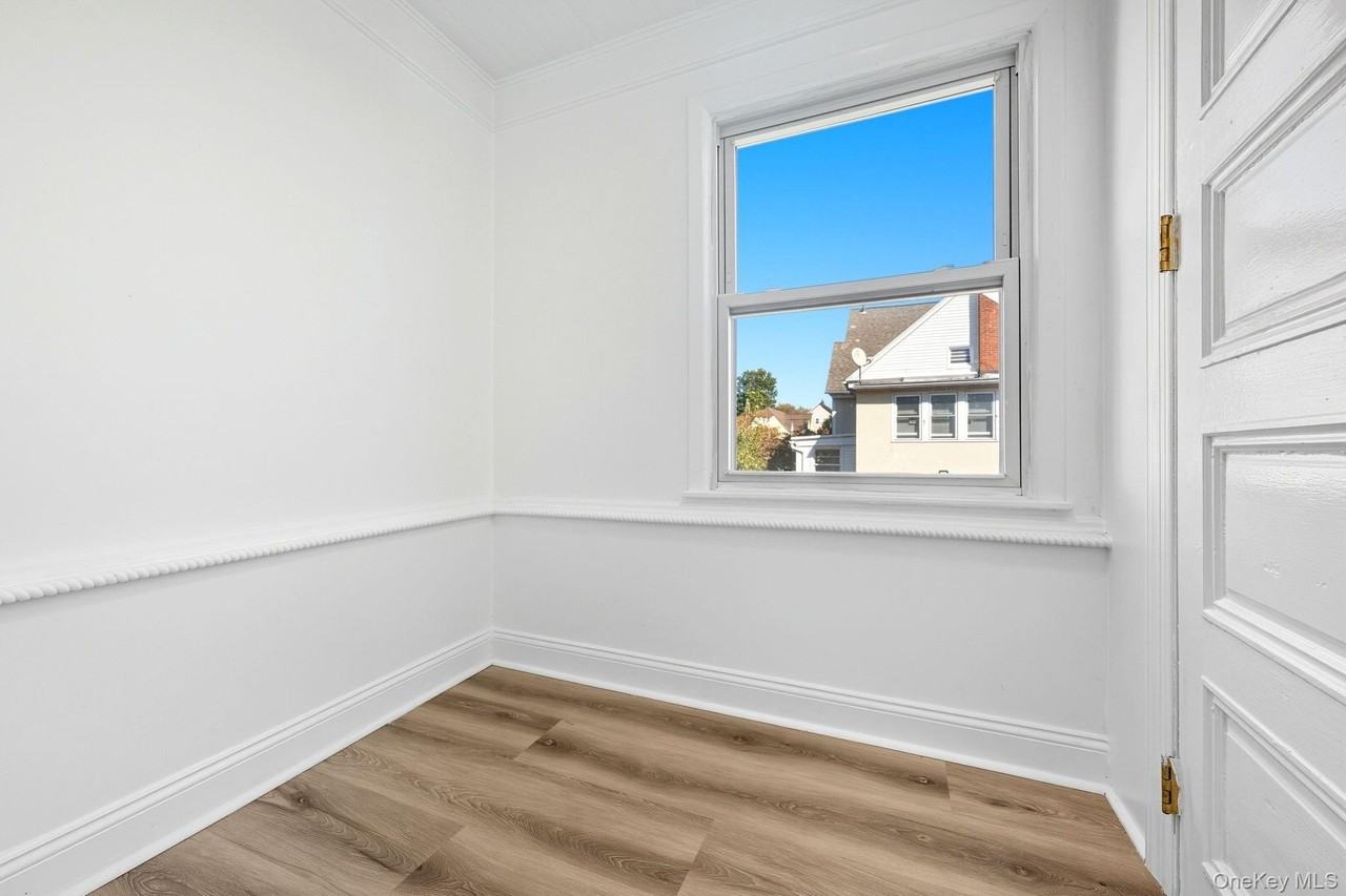 165 Park Ave #2ndFL - Photo 5 of 20