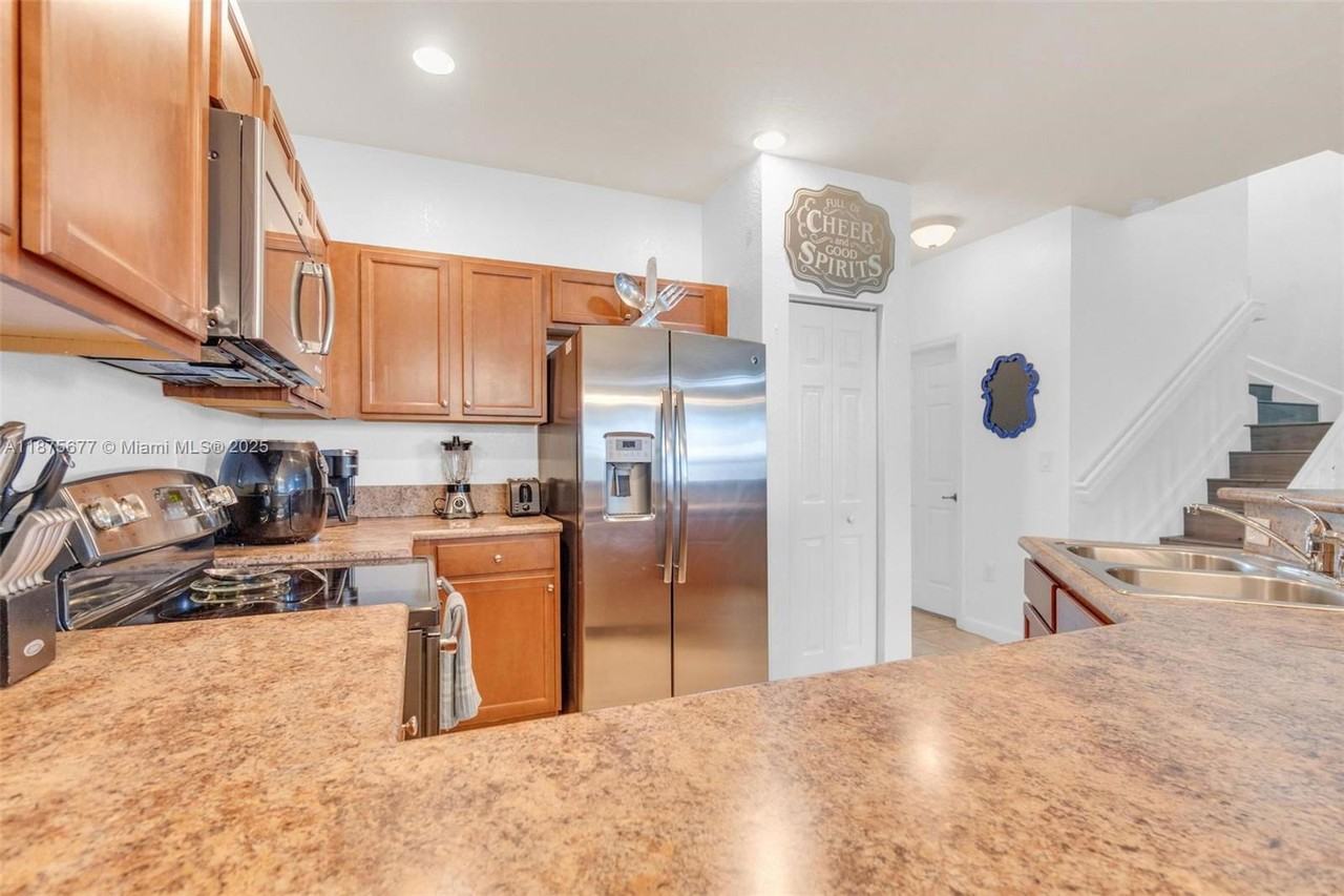 23210 Sw 113th Psge - Photo 6 of 8