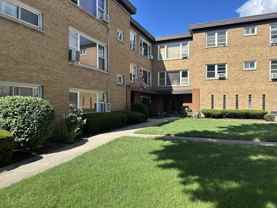 6823 N Northwest Hwy #125 - Photo 1 of 1
