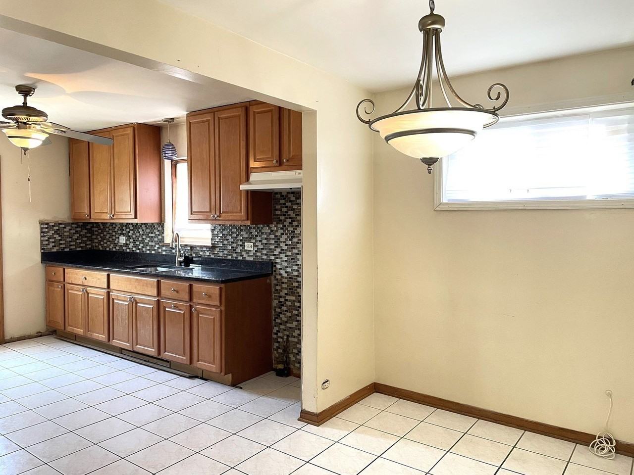 3909 W 71st St - Photo 7 of 16