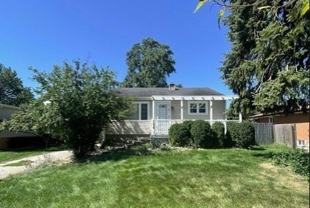734 N Geneva Ave - Photo 1 of 1