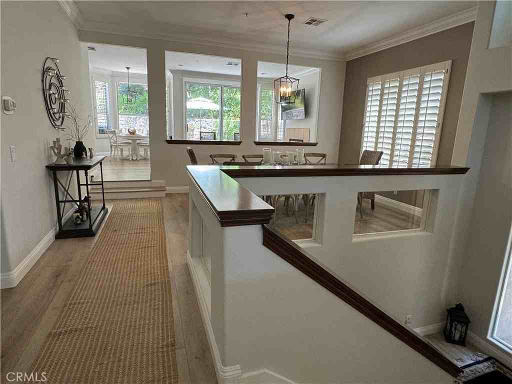 440 S San Vicente Ln - Photo 7 of 18