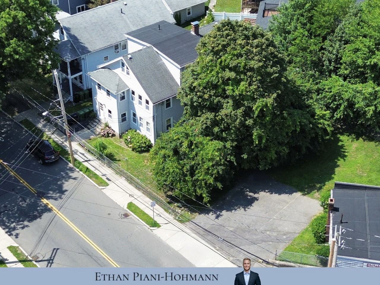 206 School St - Photo 4 of 8