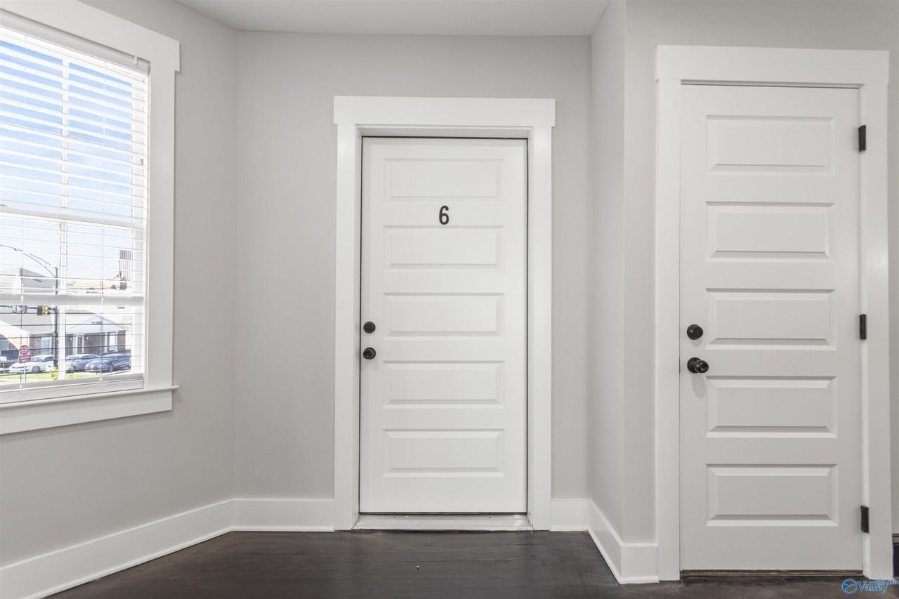 401 Clinton Ave E #1 - Photo 7 of 37