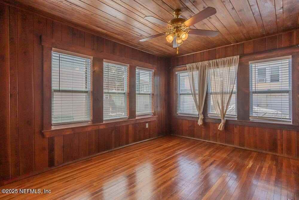 1718 1st Street North #3 - Photo 3 of 22