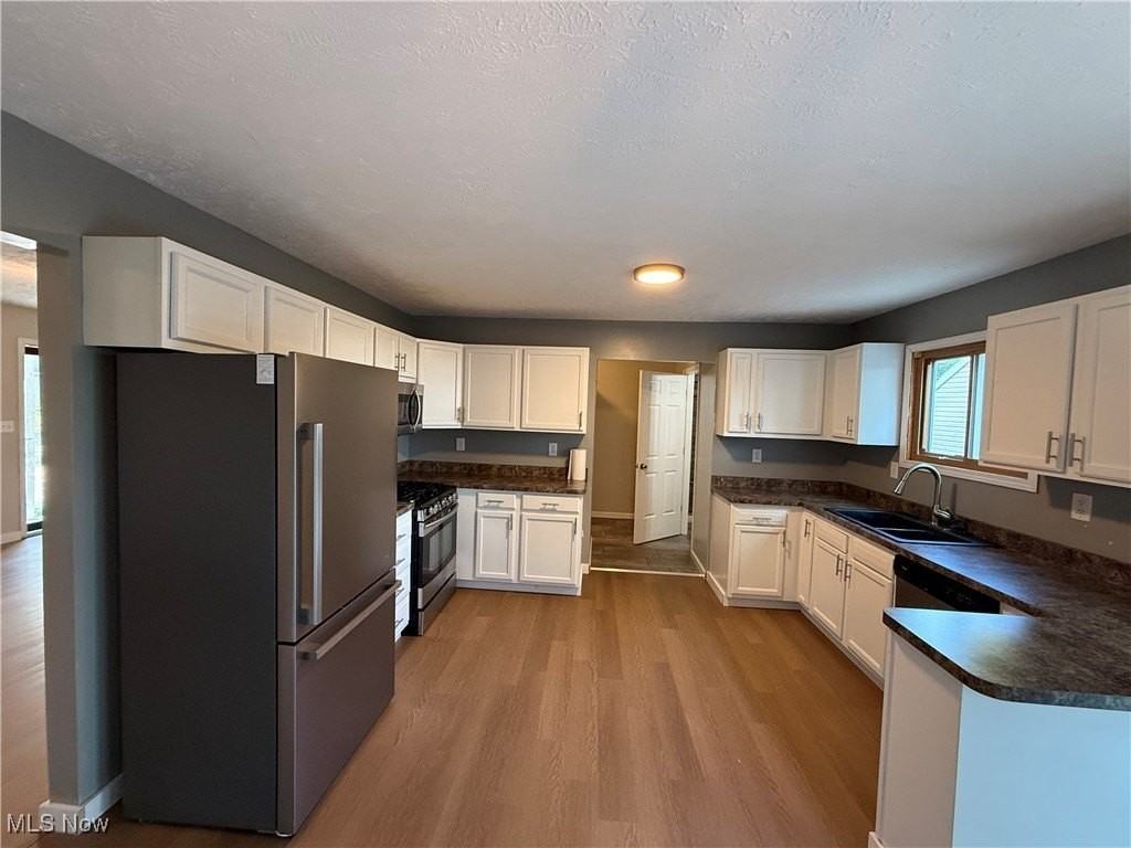 189 Summit Ave - Photo 4 of 19