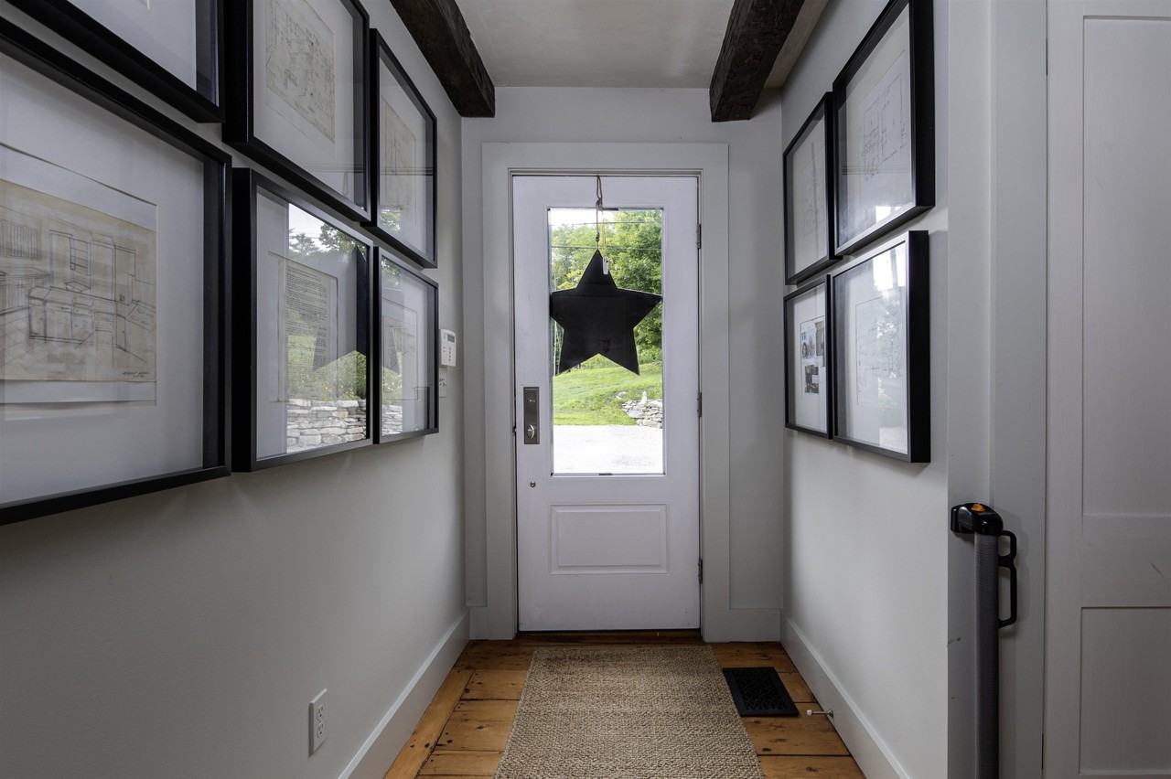 1303 Goodaleville Rd - Photo 6 of 23