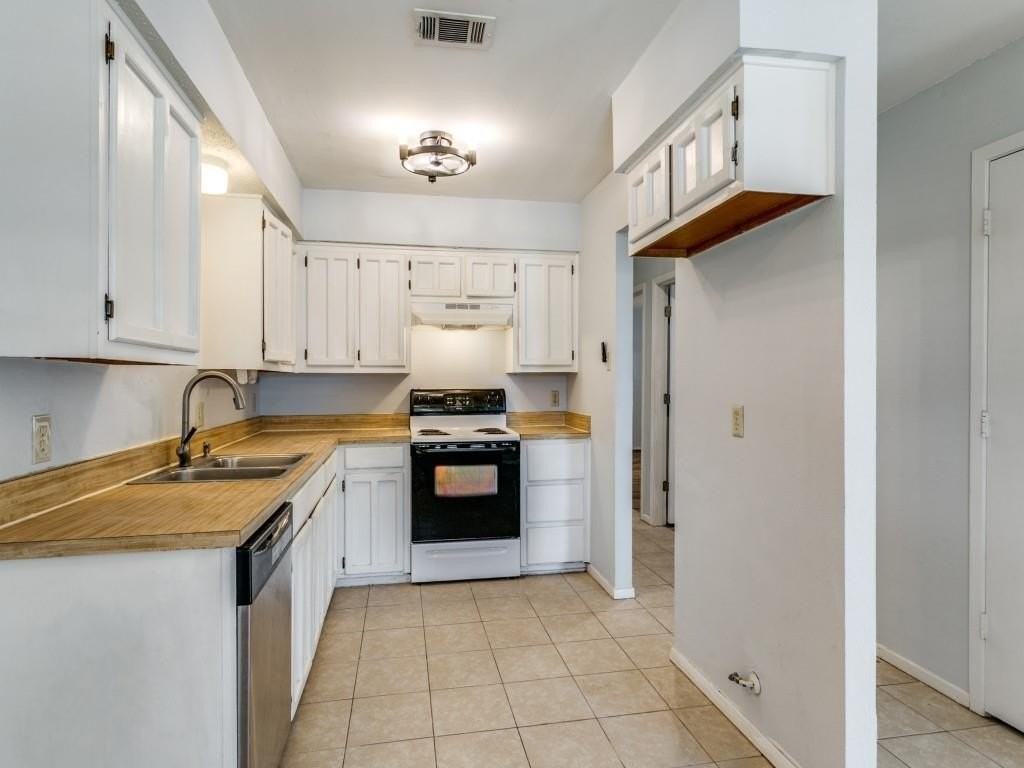 980 Meadow Circle South - Photo 5 of 14