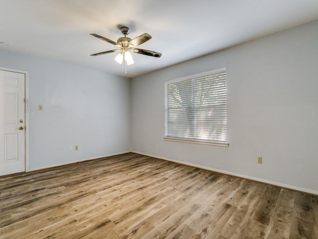 980 Meadow Circle South - Photo 7 of 14