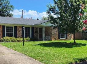 334 Wayne Dr - Photo 1 of 1