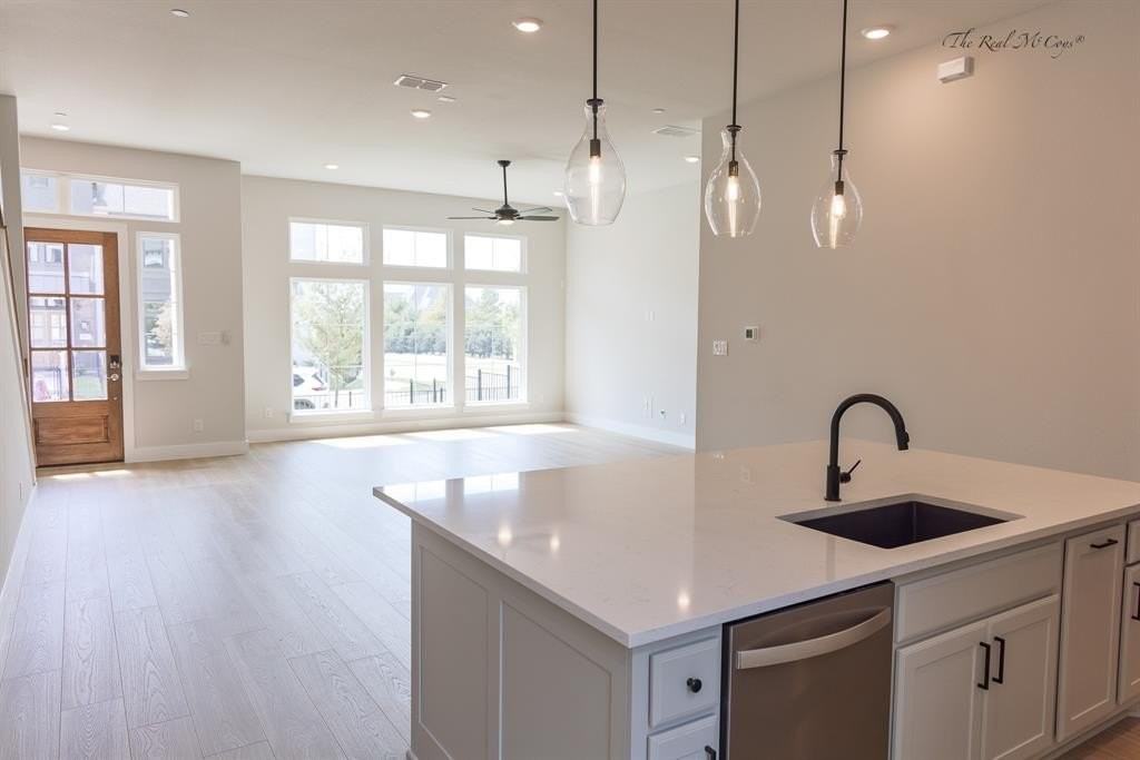 4328 Corn Husk Dr - Photo 3 of 22