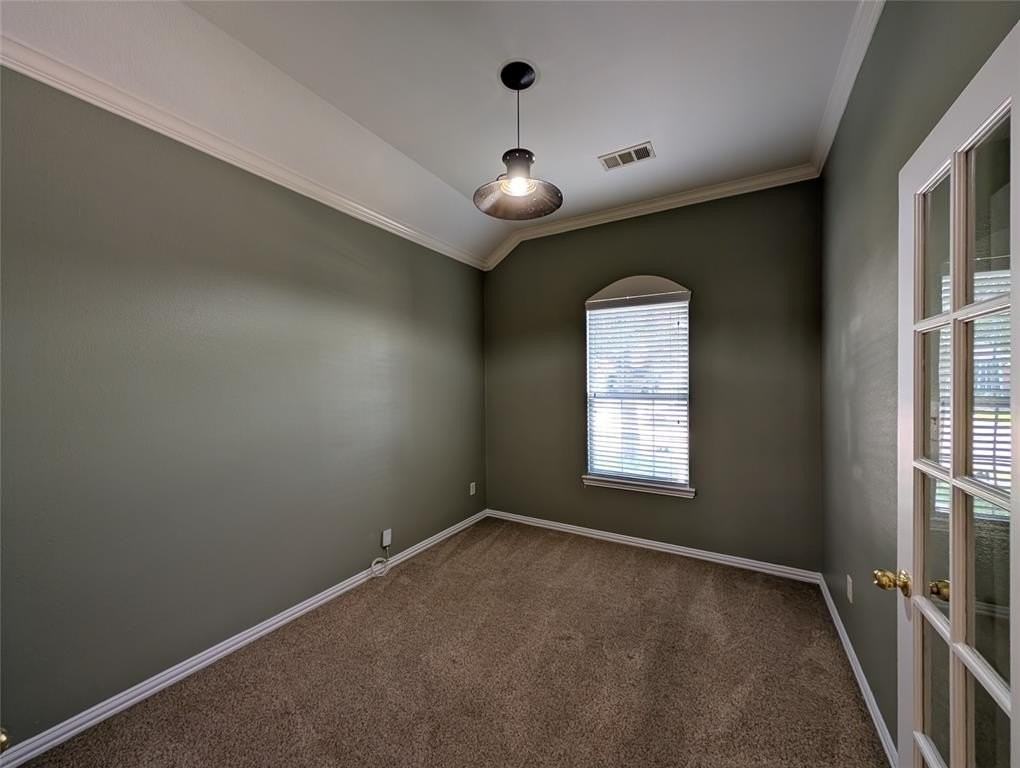 6620 Crator Drive - Photo 4 of 26