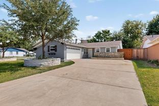 126 Brookwood Dr - Photo 1 of 1