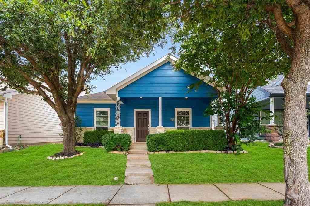 10969 Colonial Heights Lane - Photo 2 of 34