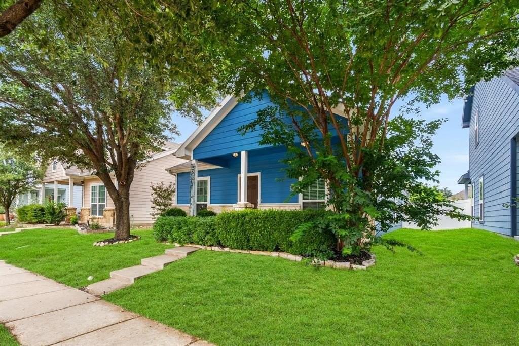 10969 Colonial Heights Lane - Photo 3 of 34