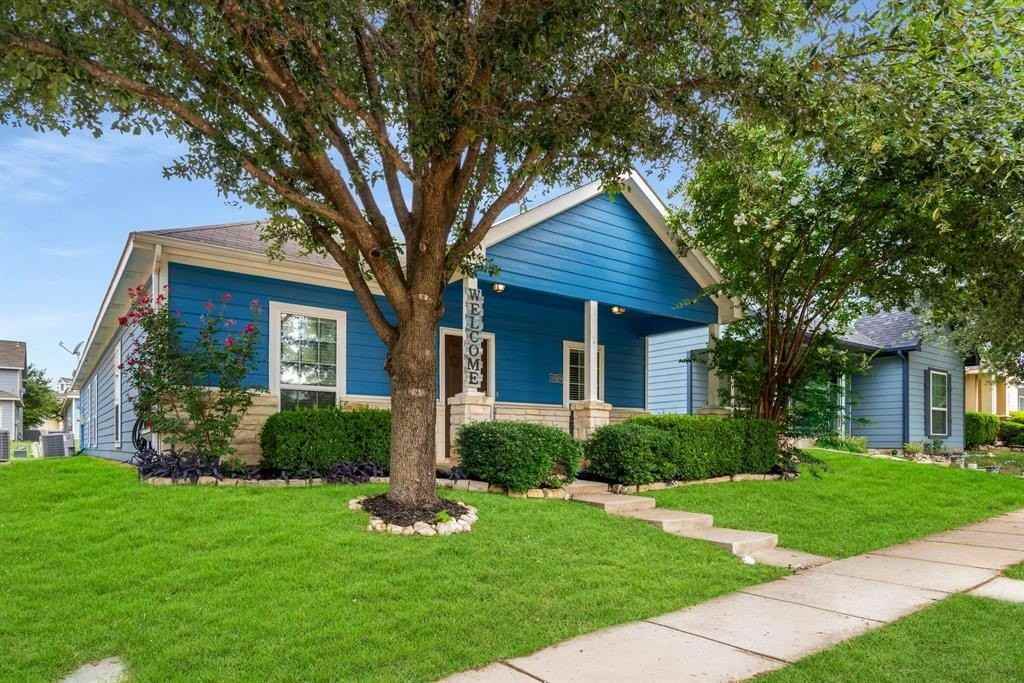 10969 Colonial Heights Lane - Photo 4 of 34