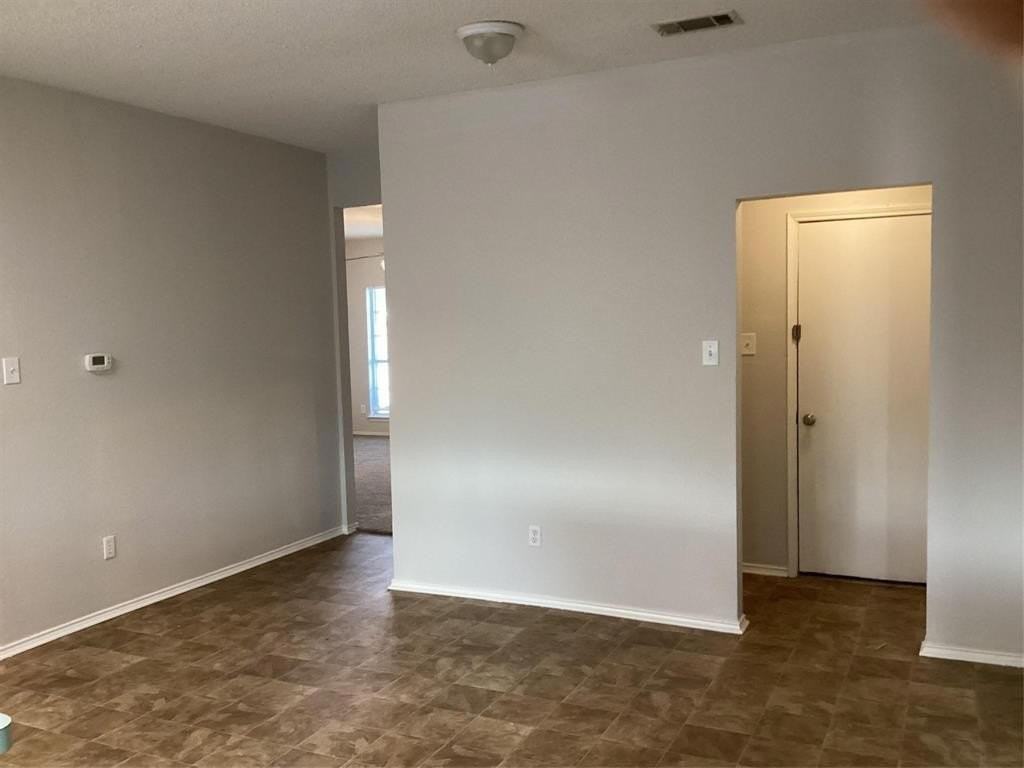 7712 Liz Ln - Photo 6 of 14