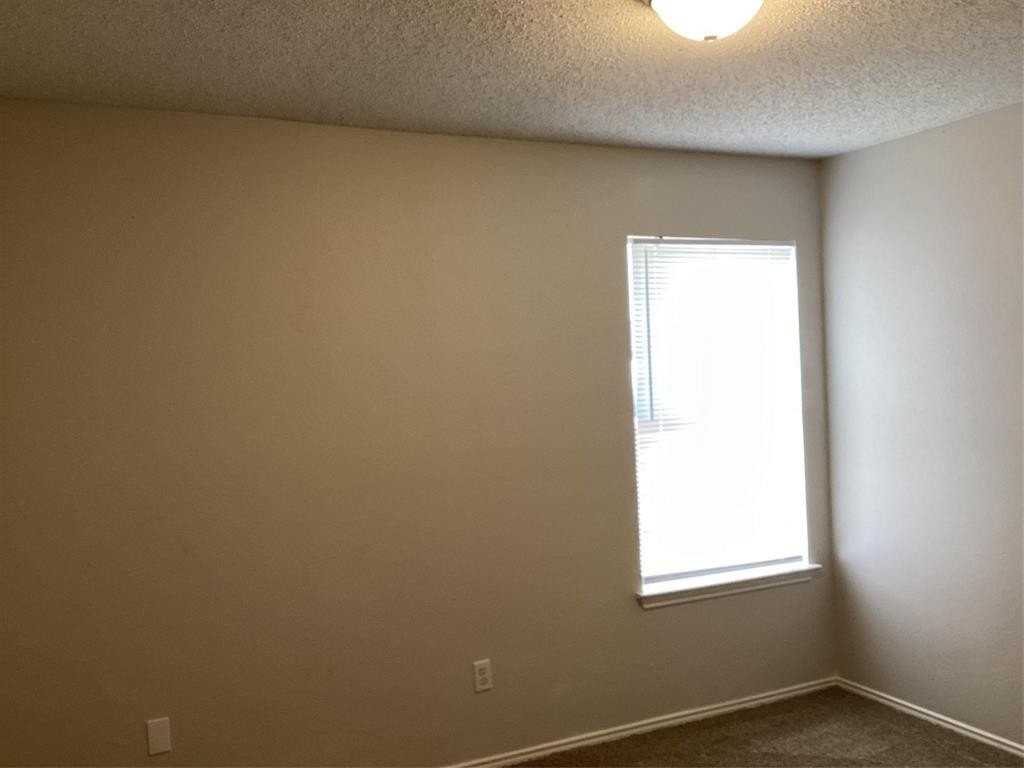 7712 Liz Ln - Photo 7 of 14