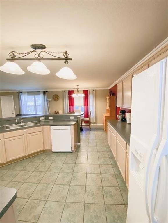 129 Centennial Pl - Photo 4 of 15