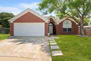 6903 Hawaii Ln - Photo 1 of 1