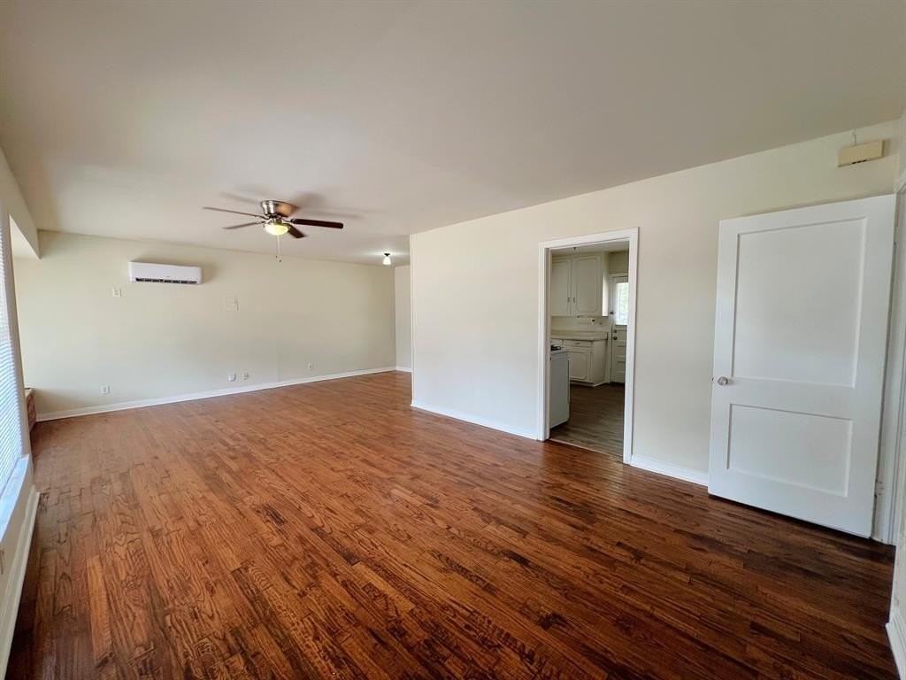 3109 Pioneer Street - Photo 4 of 20