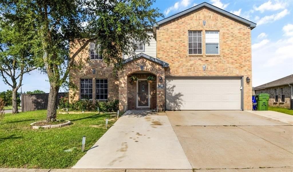 4600 Leslie Ln - Photo 2 of 37