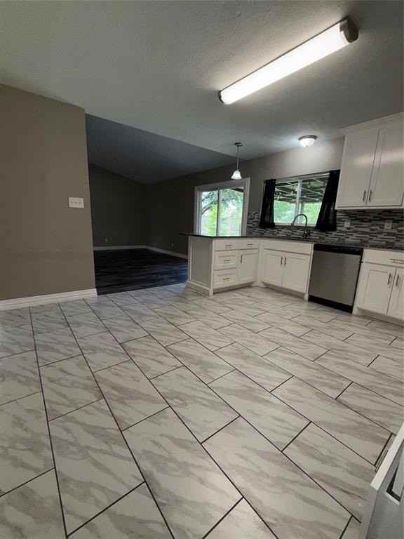 6809 Greenspring Dr - Photo 6 of 12