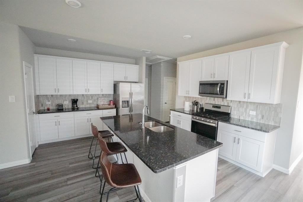 108 Mountain Meadow Ln - Photo 5 of 15