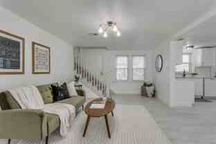 2421 Nw 18th St - Photo 1 of 1