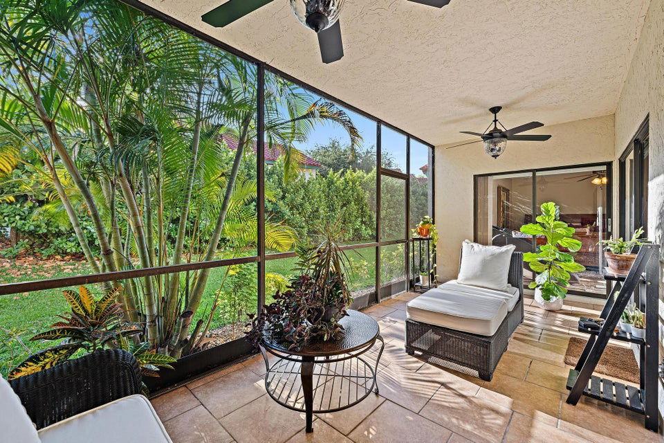 25 Lexington Lane West #B - Photo 4 of 4