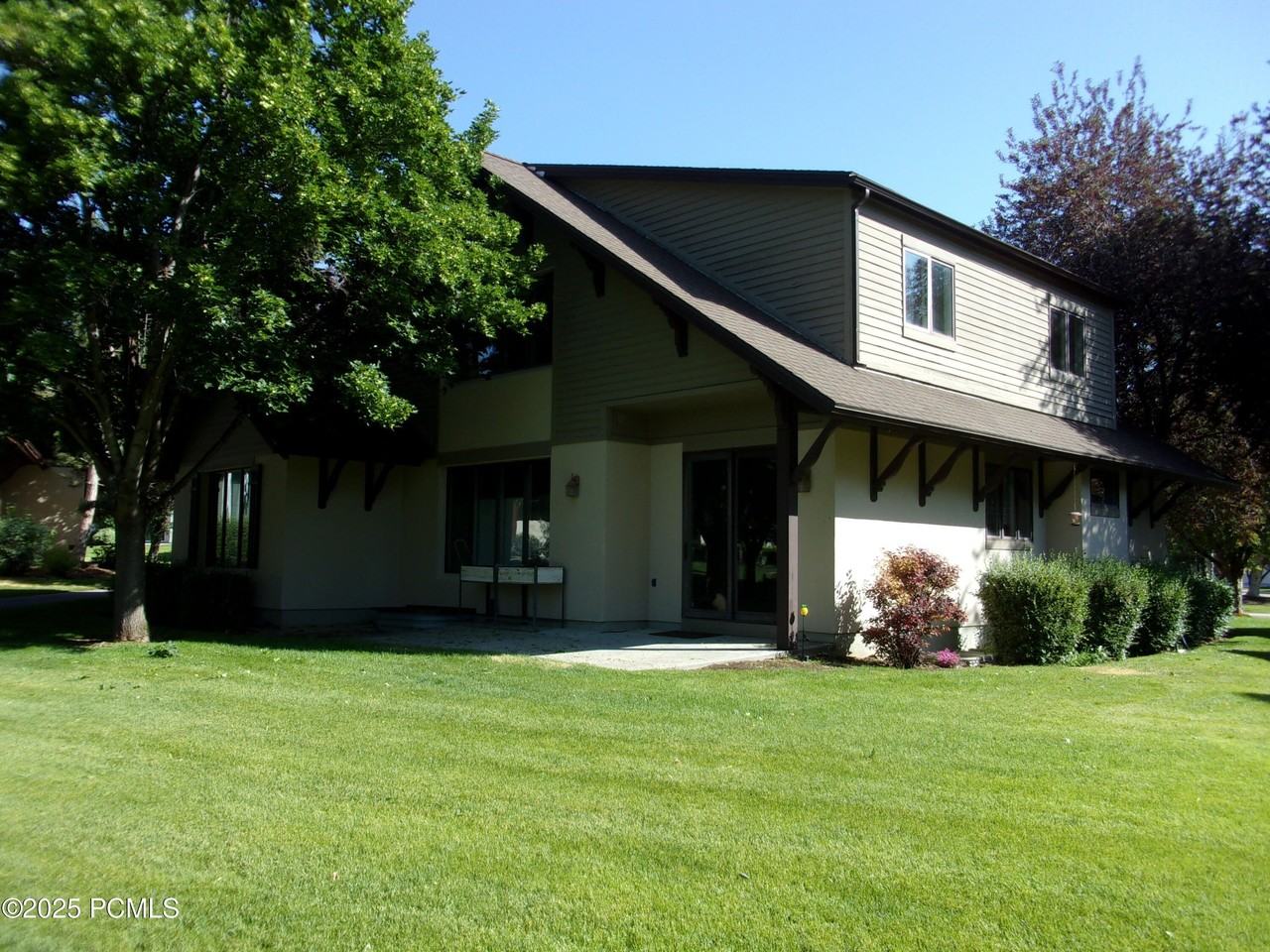 1 W Village Cir - Photo 5 of 38