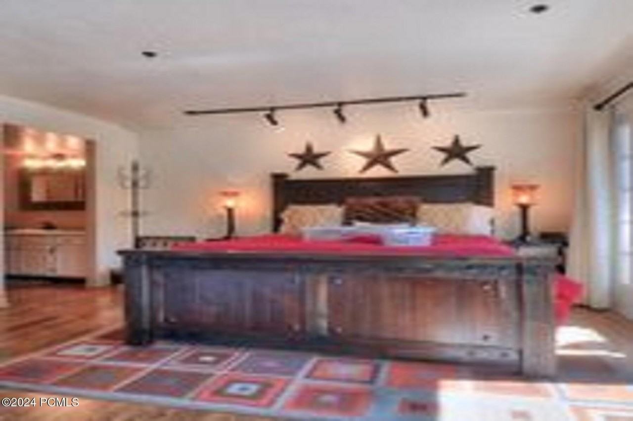 1402 Empire Avenue #2A - Photo 5 of 21