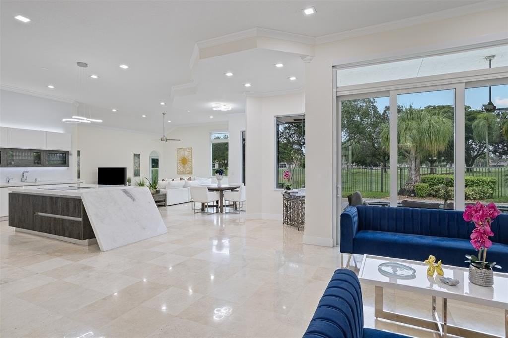 2534 Golf View Dr - Photo 3 of 47