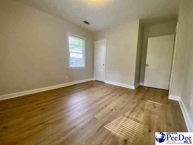 930 Brunwood Dr - Photo 5 of 18