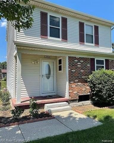 2824 Roundtree Drive