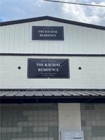 featured image of 213 S Rachal St