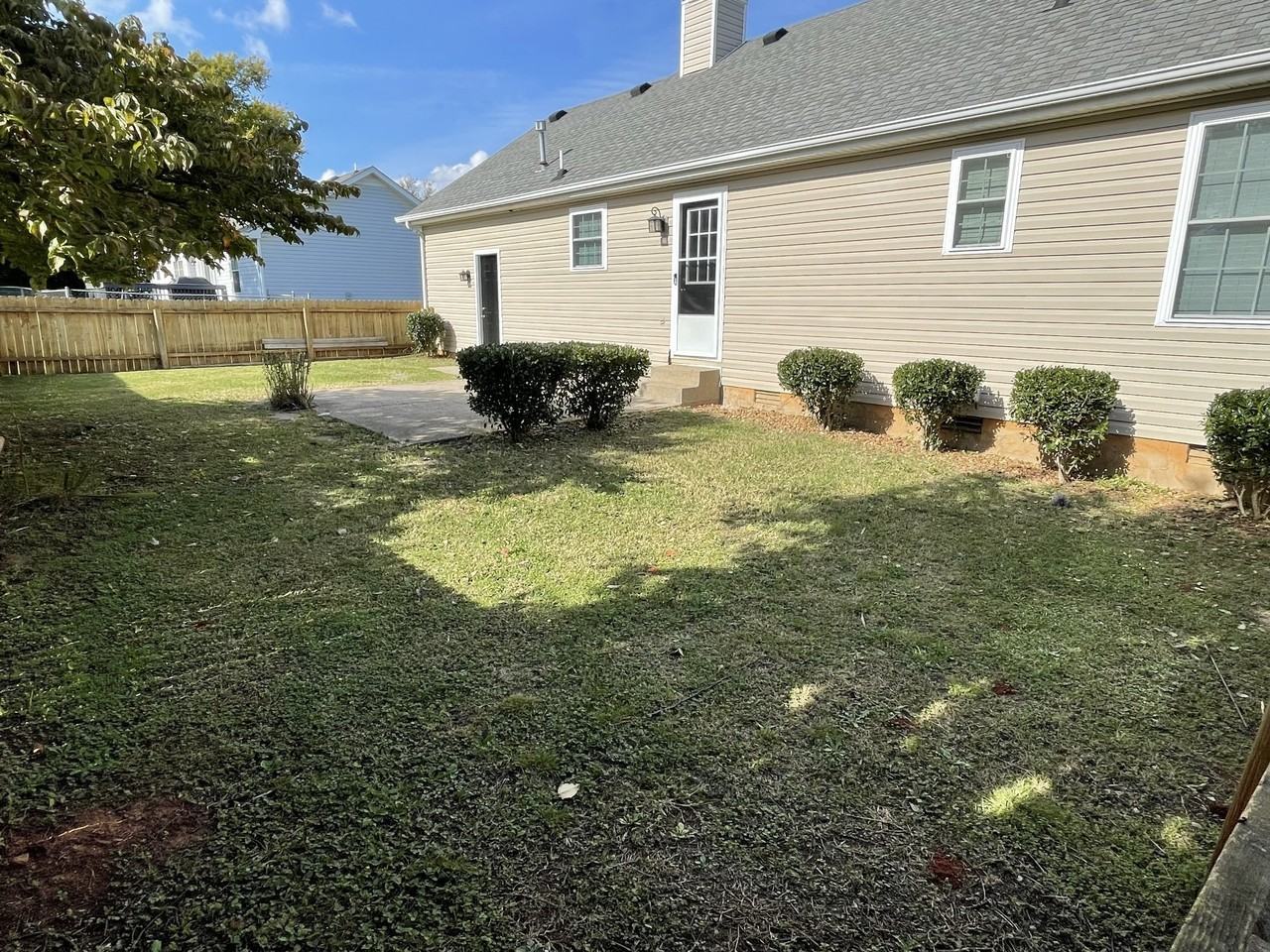 1215 Woods Edge Drive - Photo 4 of 14