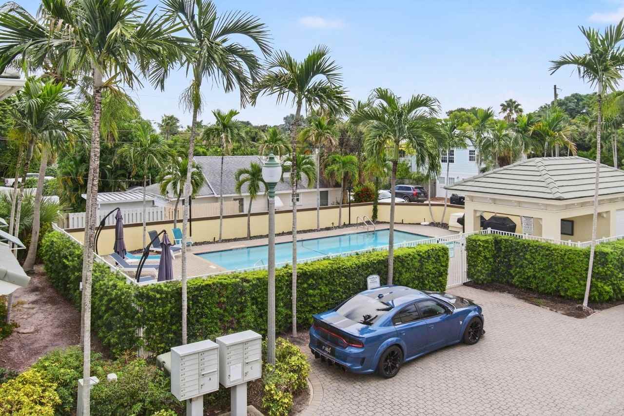 518 N Federal Hwy #15