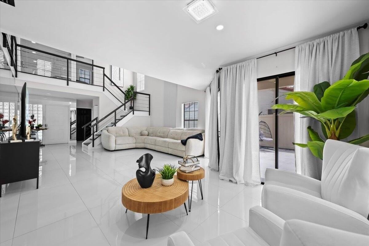 1779 Harborside Cir - Photo 5 of 23