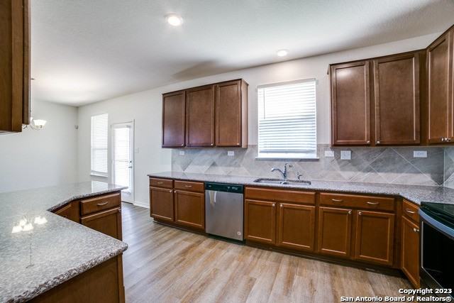 8418 Fortuna Vly - Photo 4 of 12