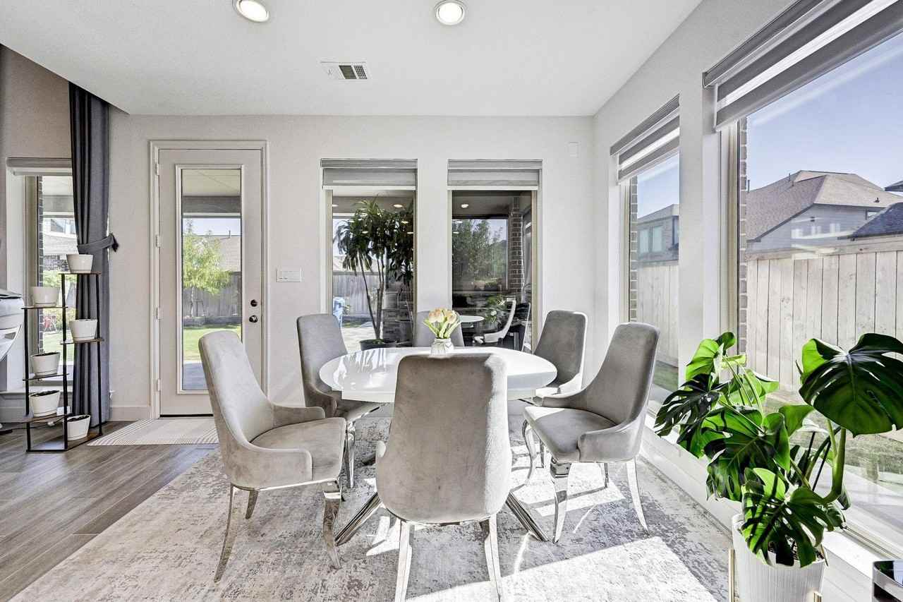 11314 Cosmopolitan Dr - Photo 7 of 16