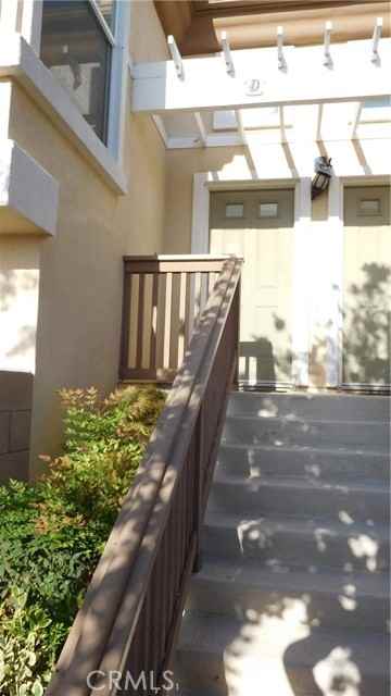 4871 Bishop St ##D - Photo 2 of 37