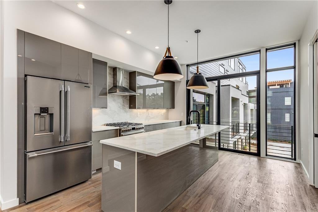 105 Georgia Ave Se ##3 - Photo 2 of 31