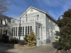 11 N Douglas Ave - Photo 1 of 1